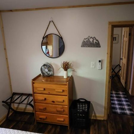 Cabin At The Cove At Watauga Lake Butler Exteriör bild