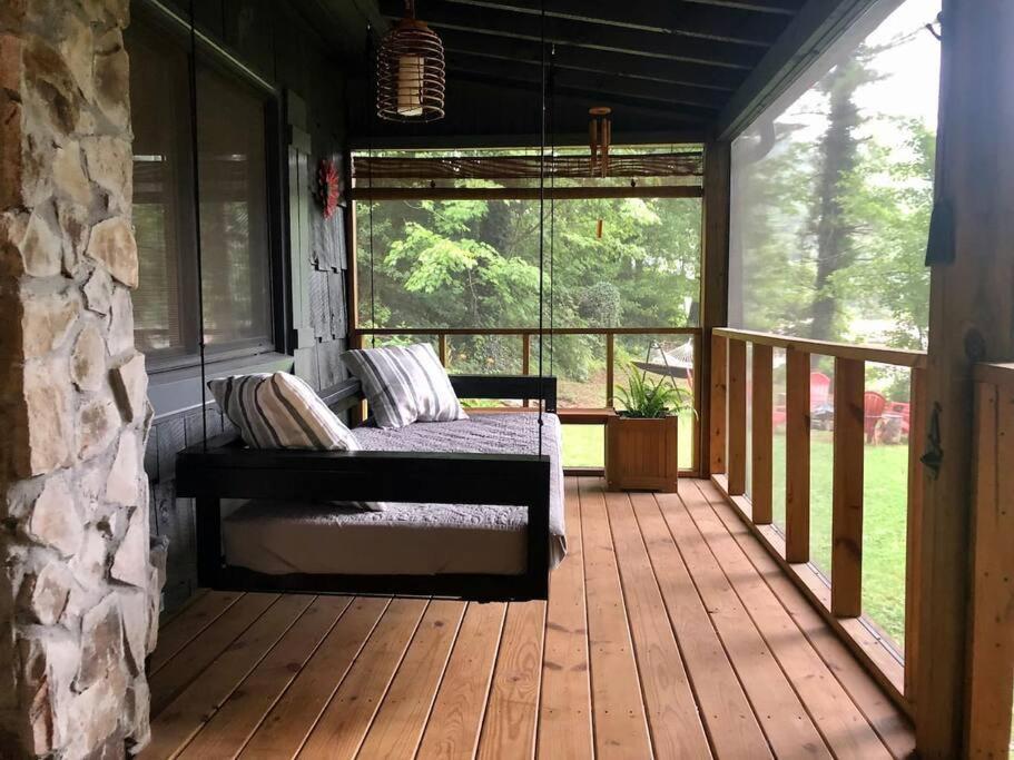 Cabin At The Cove At Watauga Lake Butler Exteriör bild